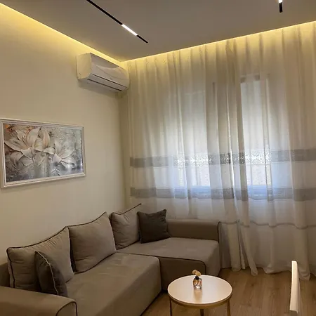 Priam 2 Apartman *