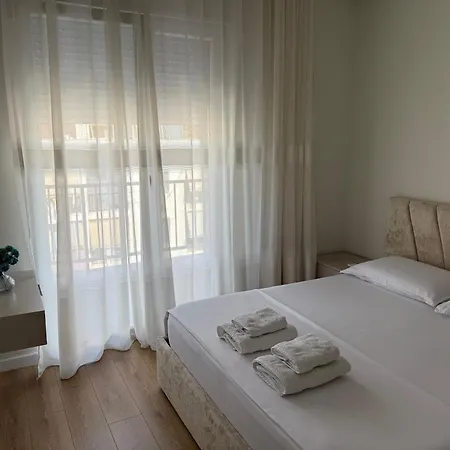Priam 2 Apartman *